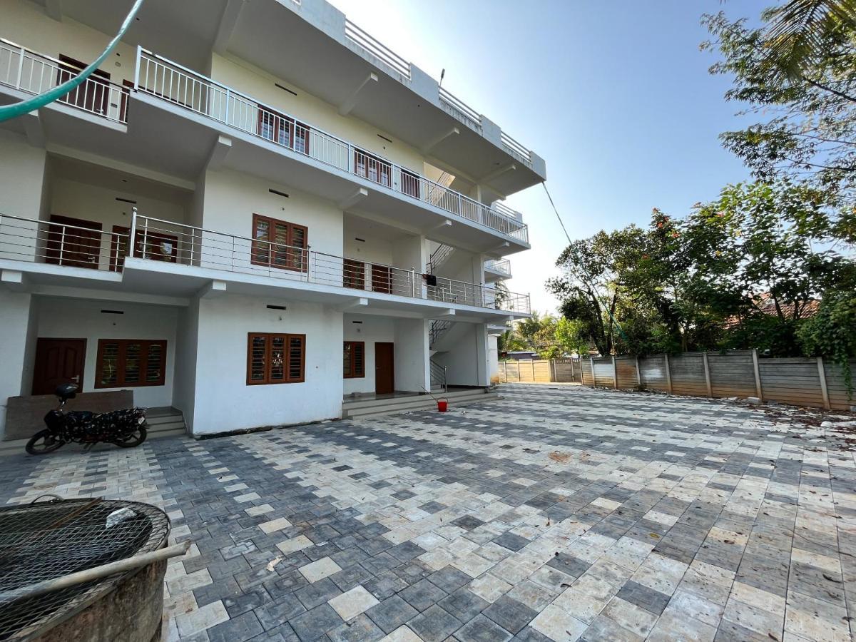 Wayanad Biriyomz Residency, Kalpatta, Low Cost Rooms And Deluxe Apartment Exteriér fotografie